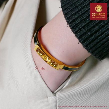 Hiraola's Product Image